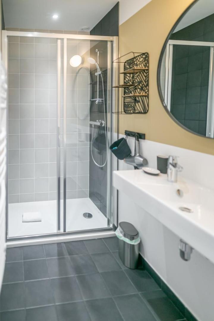Апартаменти Guestready - Superb Studio In Іссі-ле-Муліно Екстер'єр фото